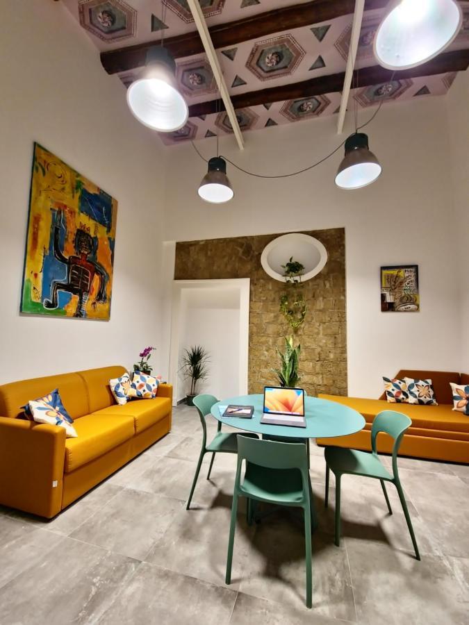 Borgo Dei Miracoli Hotel Naples Exterior photo