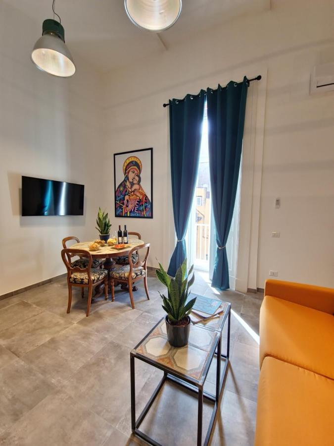Borgo Dei Miracoli Hotel Naples Exterior photo